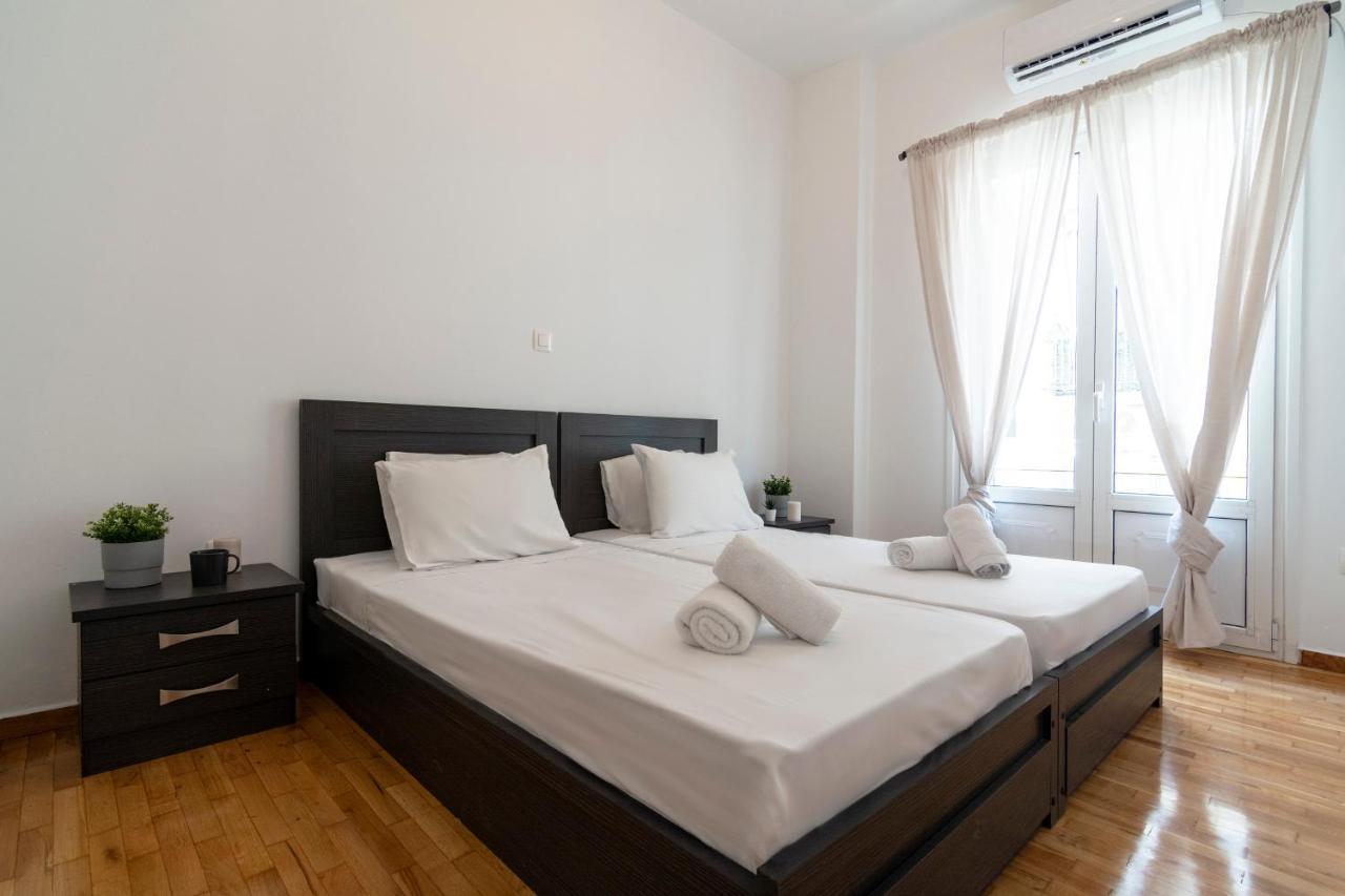 Modern 2Bd Apt In Athens , 3-Min Metro Exterior foto